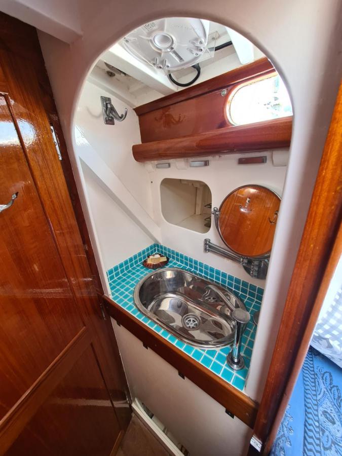 Hoitak Ξενοδοχείο Lymington Εξωτερικό φωτογραφία